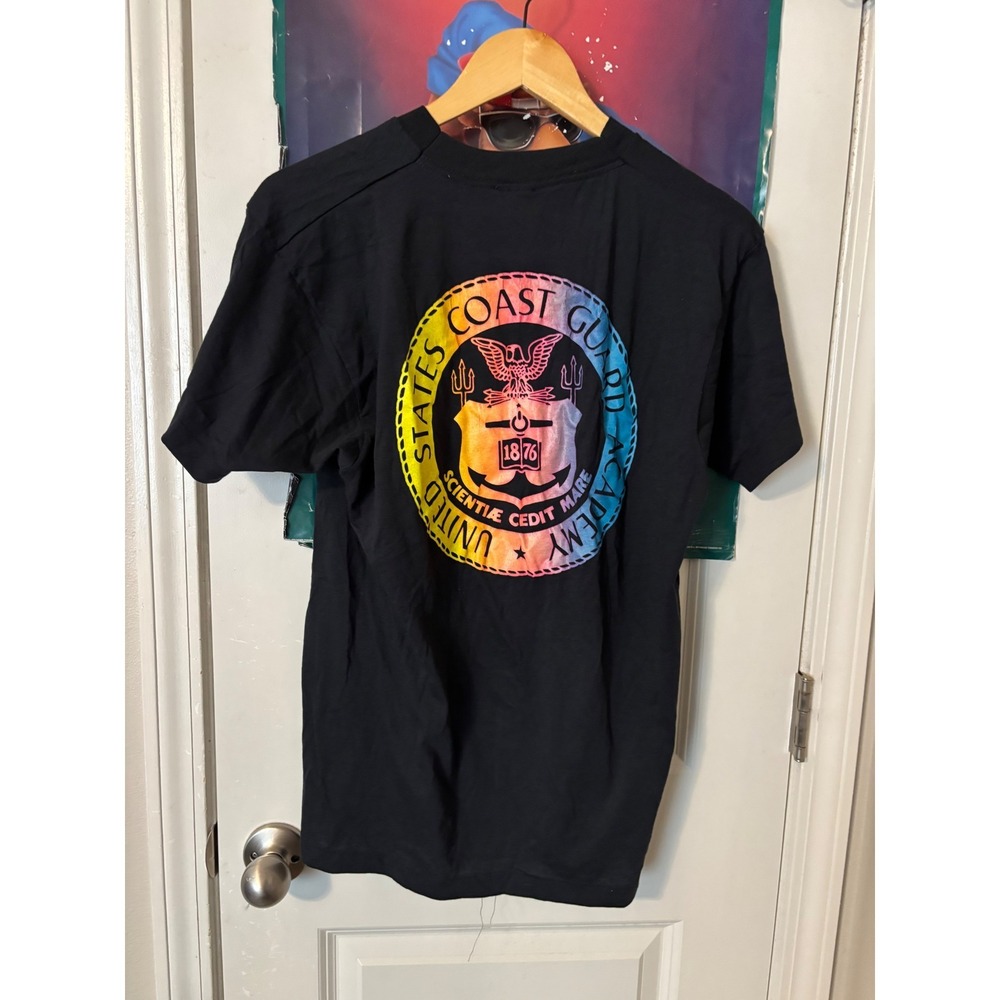 Vintage Collegiate Pacific US Coast Guard Academy Rainbow Seal T-Shirt Mens L